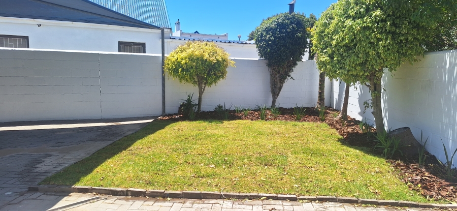 4 Bedroom Property for Sale in Skiathos Western Cape